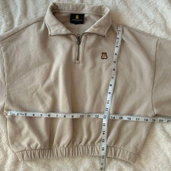 Teddy Fresh Tan Cropped 1/4 Zip Sweatshirt size Medium - Picture 8 of 9